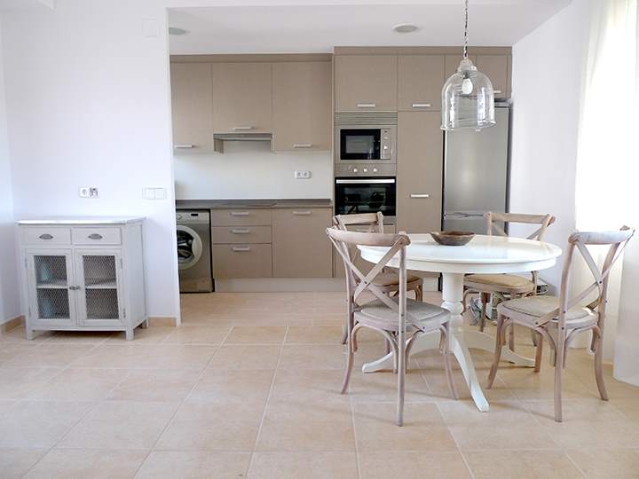 Vivienda unifamiliar en Dorado Playa / 2